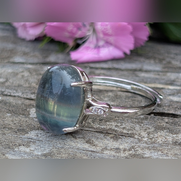 Gorgeous Rainbow Fluorite Gemstone Ring. Blue Ring Adjustable Size 8-10 - Picture 6 of 10